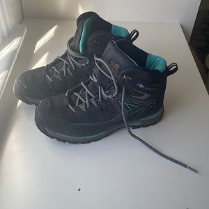 hiking boot kids.   unisex